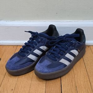 Adidas, Samba XLG, Night Navy Cream White, Gum, EUC, Men's 6